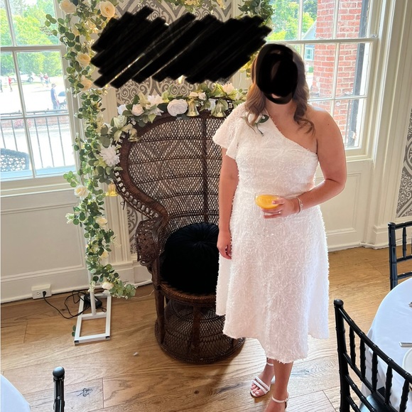 Lulus white dress- size large - Picture 3 of 3